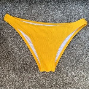 NWT Shade & Shore Yellow Textured Bikini Size Large
